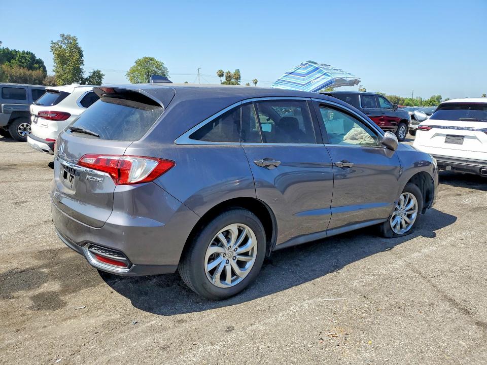 55956046 :رقم المزاد ، 5J8TB3H30HL003905 vin ، 2017 Acura Rdx مزاد بيع