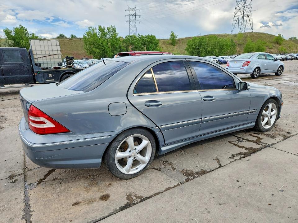 2006 Mercedes-benz C მანქანა იყიდება აუქციონზე, vin: WDBRF52H56F736796, აუქციონის ნომერი: 55617706