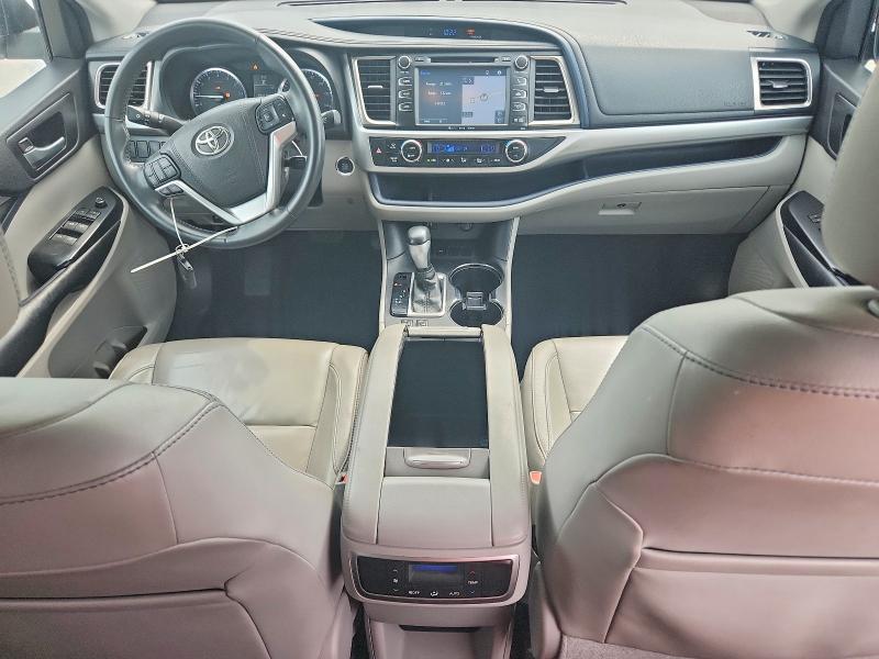 Продажа на аукционе авто 2016 Toyota Highlander, vin: 5TDKKRFH7GS157505, номер лота: 55777696