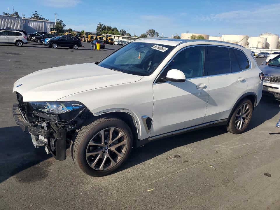 56290986 :رقم المزاد ، 5UX23EU07S9Y56982 vin ، 2025 Bmw X5 مزاد بيع