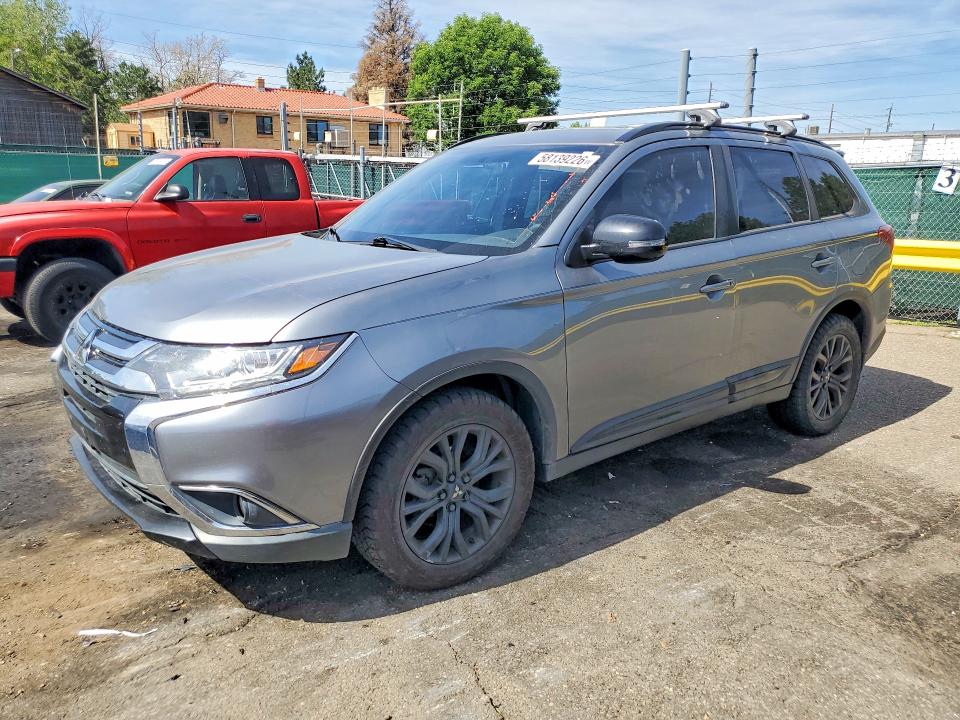 58139226 :رقم المزاد ، JA4AZ3A39JZ031226 vin ، 2018 Mitsubishi Outlander مزاد بيع