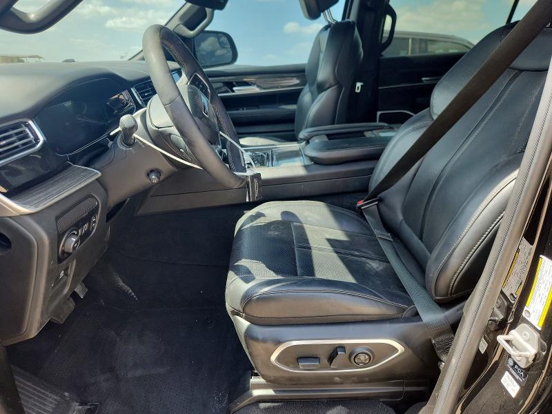 Продажа на аукционе авто 2022 Jeep Wagoneer, vin: 1C4SJVDT6NS142632, номер лота: 57597896