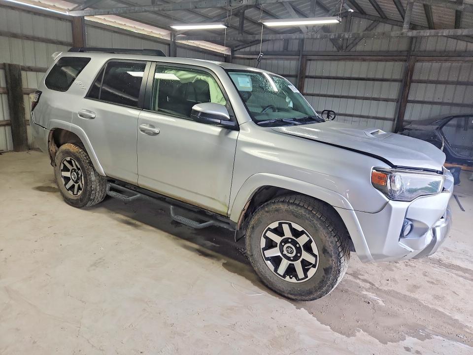 Продаж на аукціоні авто 2019 Toyota 4runner, vin: JTEBU5JR3K5617515, номер лоту: 56119176