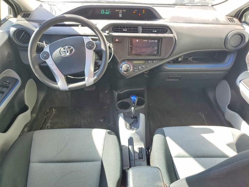 56608226 :رقم المزاد ، JTDKDTB30D1556184 vin ، 2013 Toyota Prius C مزاد بيع