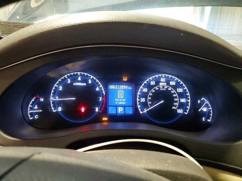 58001216 :رقم المزاد ، KMHGC4DE1BU114633 vin ، 2011 Hyundai Genesis مزاد بيع