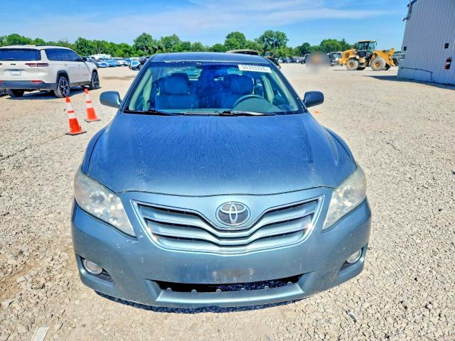 56393326 :رقم المزاد ، 4T4BF3EK6AR076174 vin ، 2010 Toyota Camry مزاد بيع