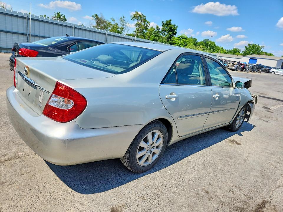 Продаж на аукціоні авто 2002 Toyota Camry, vin: JTDBF30K820034216, номер лоту: 58981276