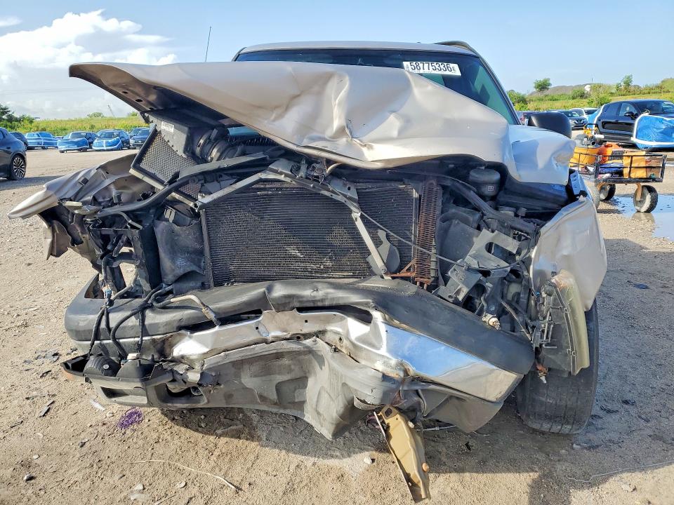 58775336 :رقم المزاد ، 1GCEC14X44Z320076 vin ، 2004 Chevrolet Silverado مزاد بيع