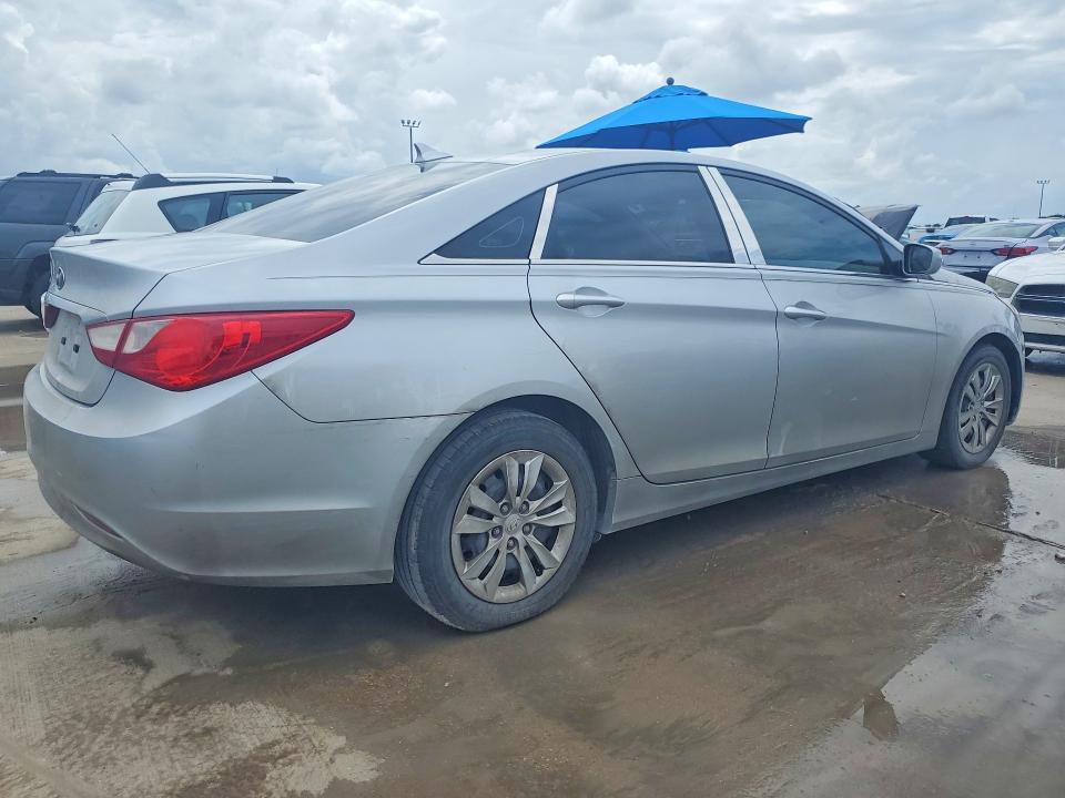 2011 Hyundai Sonata მანქანა იყიდება აუქციონზე, vin: 5NPEB4AC9BH042091, აუქციონის ნომერი: 56249416
