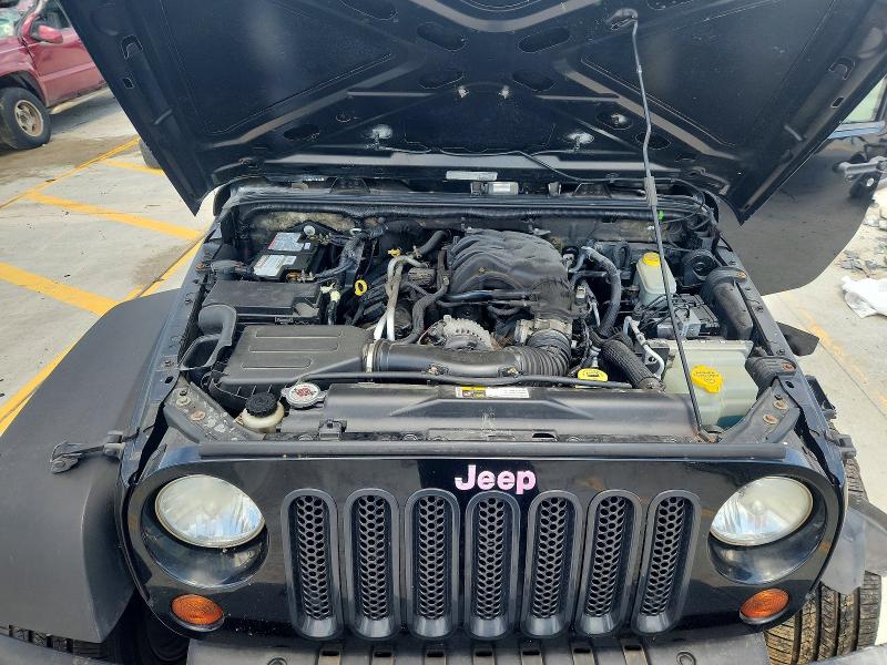 Продажа на аукционе авто 2013 Jeep Wrangler Unlimited, vin: 1C4BJWDG1DL577902, номер лота: 55220026