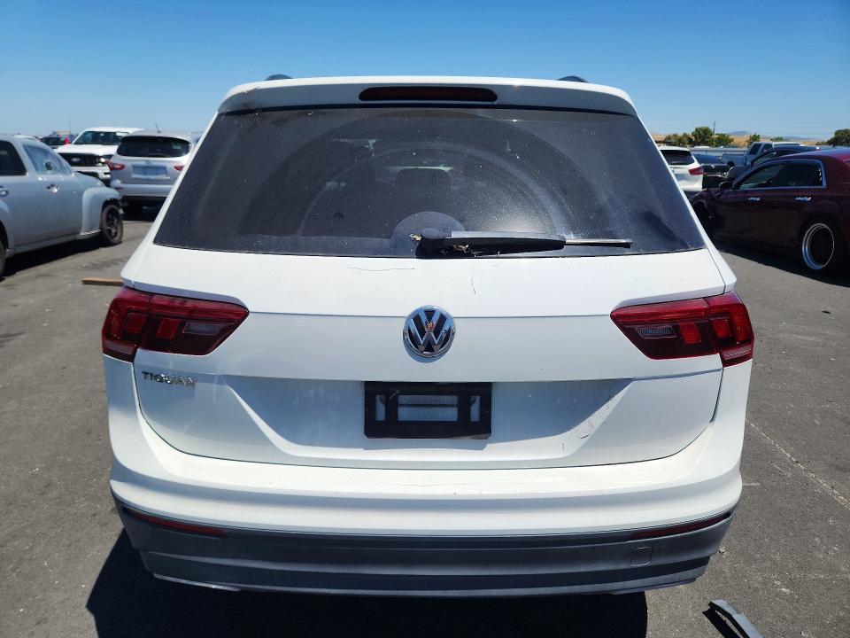 Продажа на аукционе авто 2019 Volkswagen Tiguan, vin: 3VV1B7AX0KM147164, номер лота: 55955706