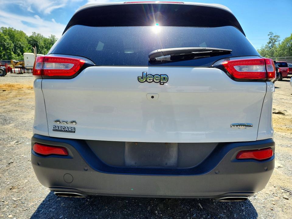 58452966 :رقم المزاد ، 1C4PJMCSXHW576462 vin ، 2017 Jeep Cherokee مزاد بيع