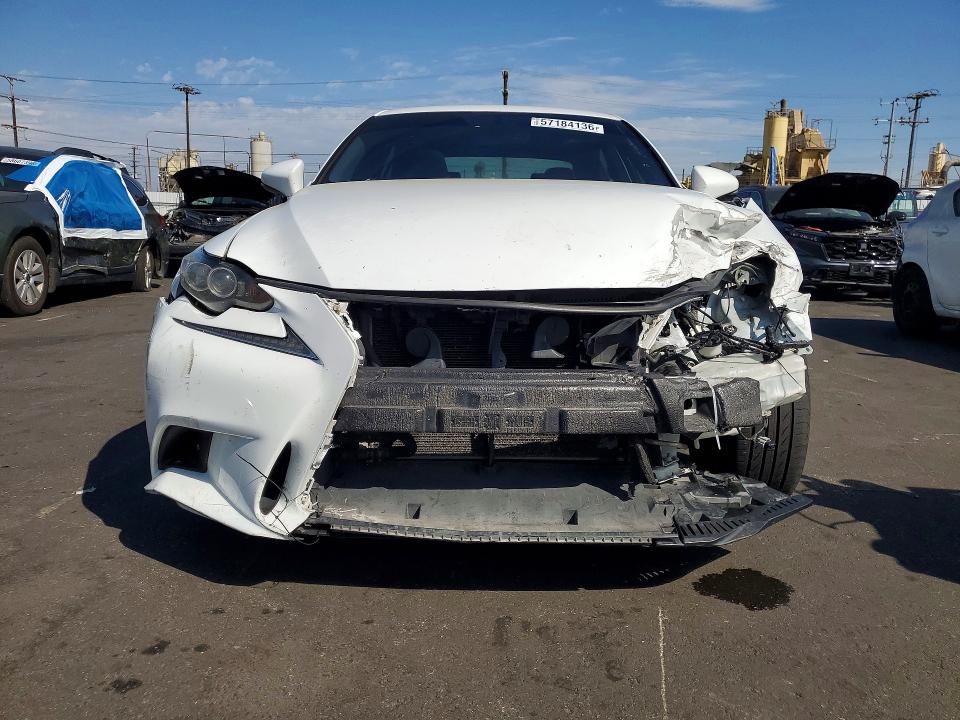 57184136 :رقم المزاد ، JTHBA1D28G5038420 vin ، 2016 Lexus Is مزاد بيع