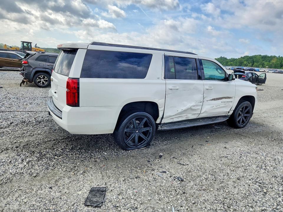 57682706 :رقم المزاد ، 1GNSKJKC2FR169139 vin ، 2015 Chevrolet Suburban مزاد بيع