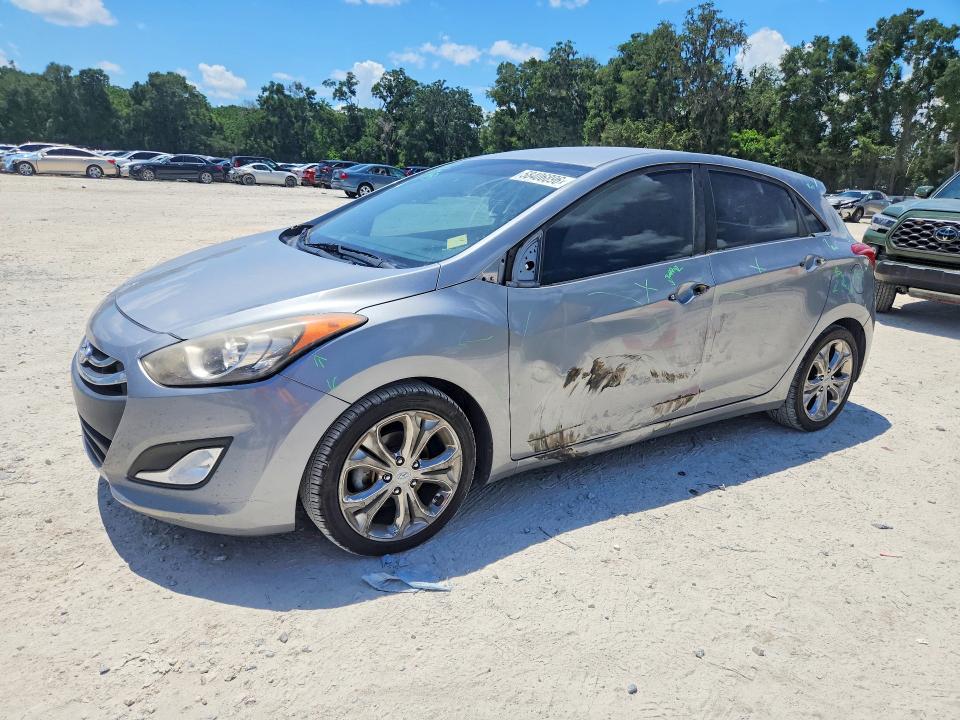 2014 Hyundai Elantra Gt მანქანა იყიდება აუქციონზე, vin: KMHD35LHXEU204260, აუქციონის ნომერი: 58406896