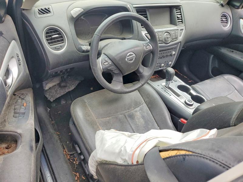 56791776 :رقم المزاد ، 5N1DR2MM1HC907233 vin ، 2017 Nissan Pathfinder مزاد بيع