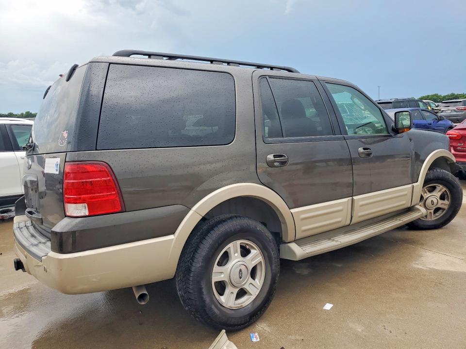 2006 Ford Expedition მანქანა იყიდება აუქციონზე, vin: 1FMFU17516LA76657, აუქციონის ნომერი: 55705586