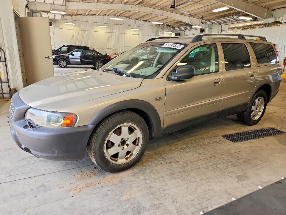 Auction sale of the 2004 Volvo Xc70, vin: YV1SZ59H841136424, lot number: 57231336