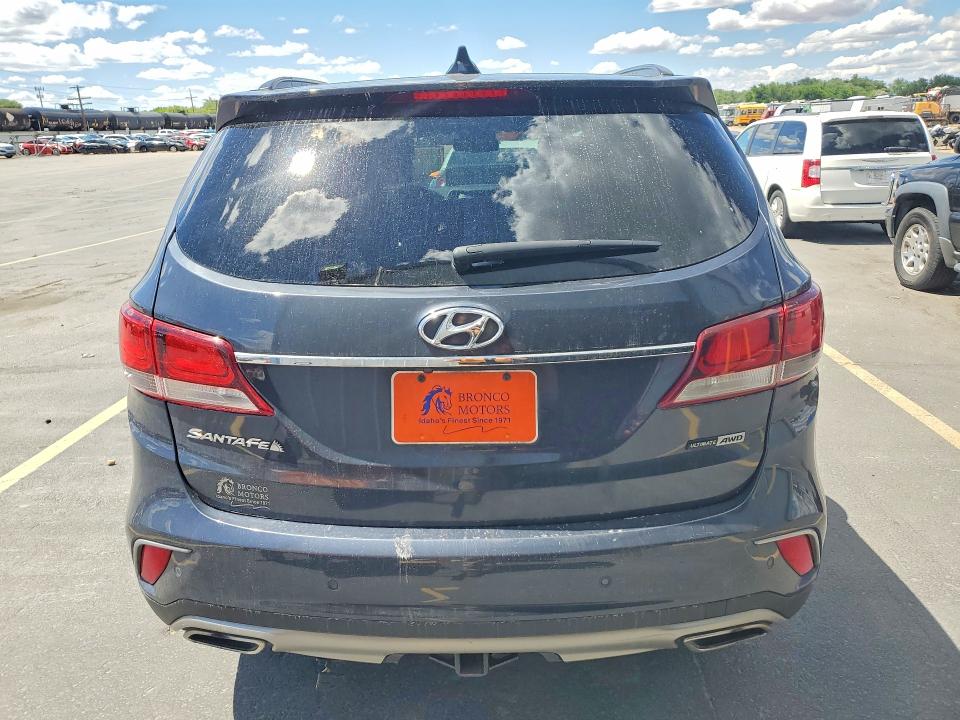 2017 Hyundai Santa Fe მანქანა იყიდება აუქციონზე, vin: KM8SRDHF5HU165198, აუქციონის ნომერი: 55965926