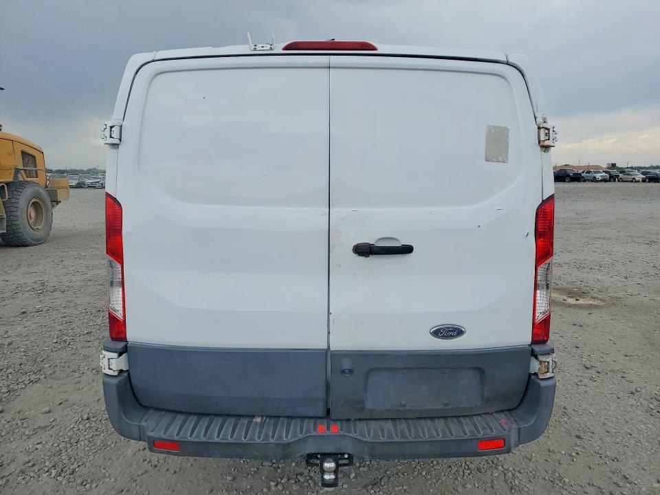 2015 Ford Transit მანქანა იყიდება აუქციონზე, vin: 1FTNE1YMXFKB14234, აუქციონის ნომერი: 56526056