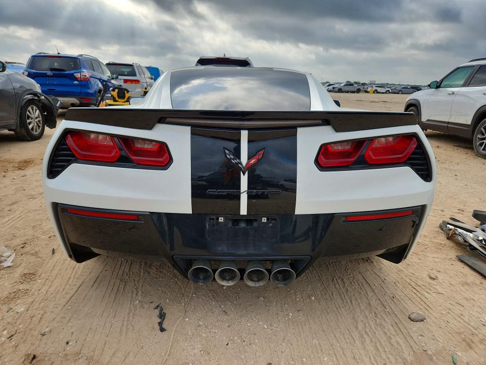 Продажа на аукционе авто 2015 Chevrolet Corvette, vin: 1G1YM2D72F5120249, номер лота: 58145546