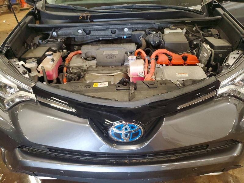 58418136 :رقم المزاد ، JTMDJREV0JD186379 vin ، 2018 Toyota Rav4 Hv مزاد بيع