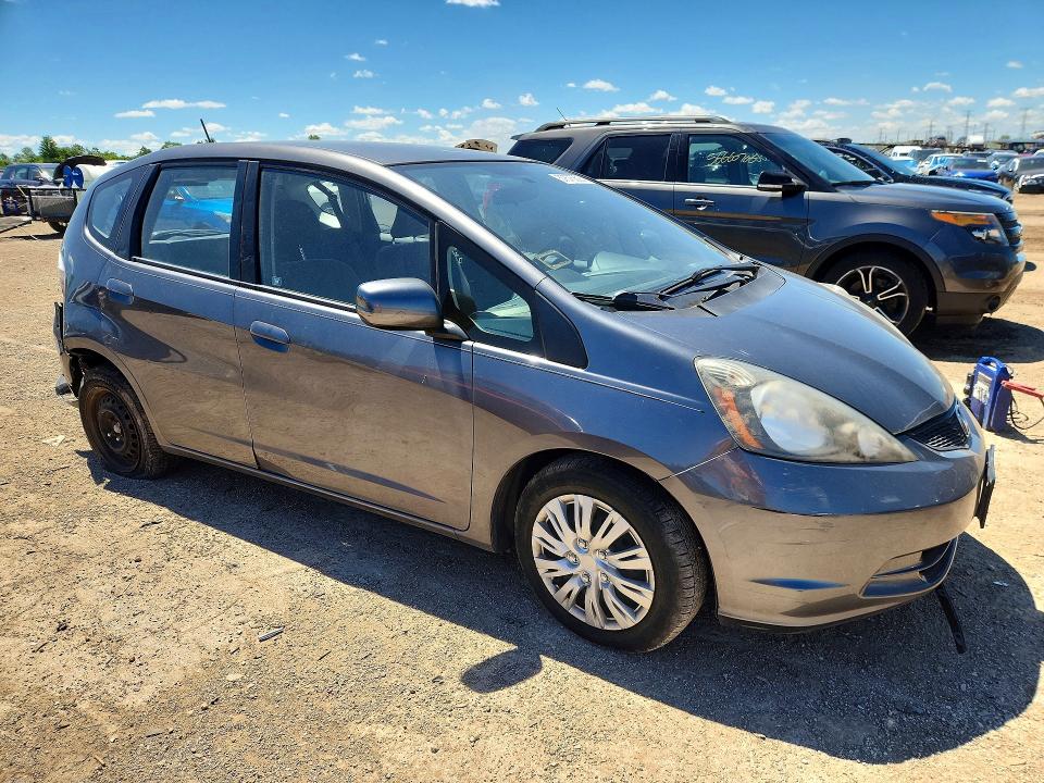 Продажа на аукционе авто 2013 Honda Fit, vin: JHMGE8H3XDC025777, номер лота: 57675806