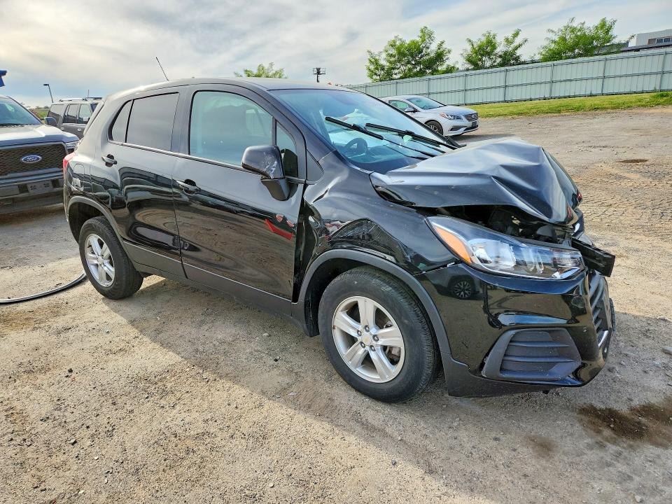Продажа на аукционе авто 2022 Chevrolet Trax, vin: KL7CJNSM4NB553413, номер лота: 55642456