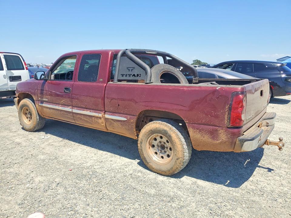 Продажа на аукционе авто 2000 Chevrolet Silverado, vin: 1GCEK19T0YE150420, номер лота: 57165916