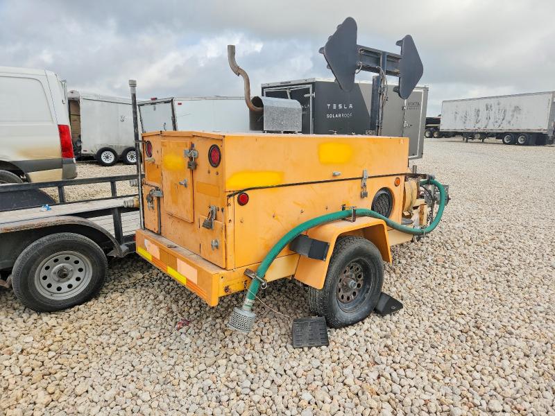 Продаж на аукціоні авто 2001 Fenex Generator, vin: 1T9US0617YS055935, номер лоту: 57306306