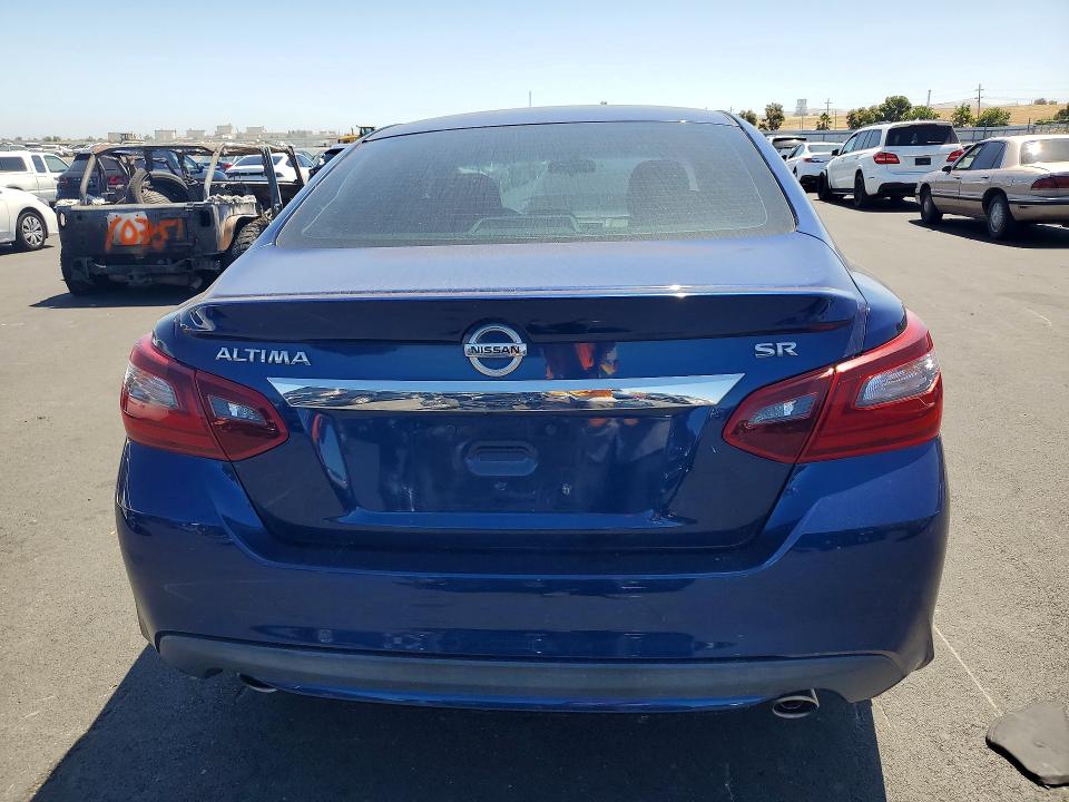 58590656 :رقم المزاد ، 1N4AL3AP3JC139974 vin ، 2018 Nissan Altima مزاد بيع
