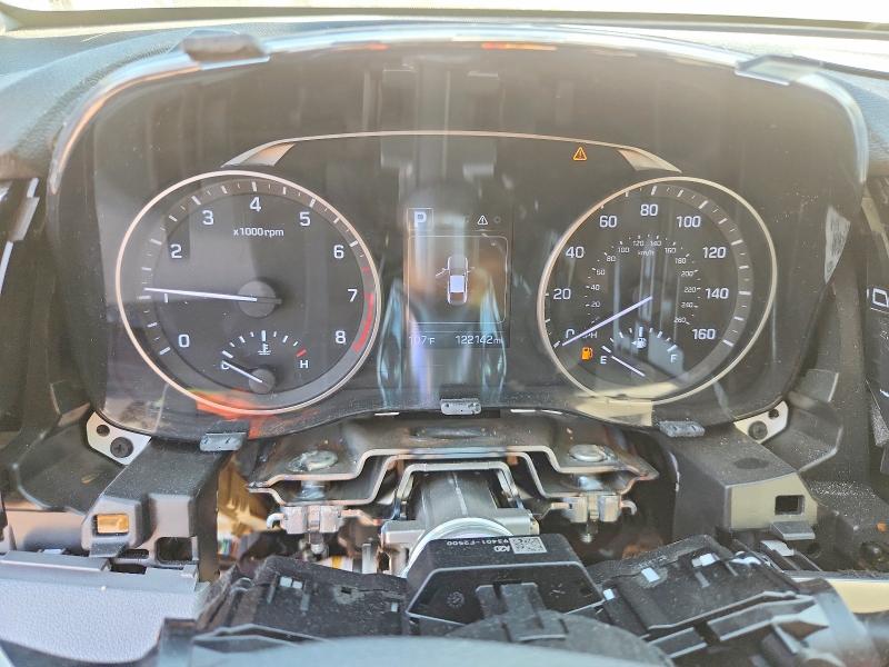 55722356 :رقم المزاد ، 5NPD84LF7JH384753 vin ، 2018 Hyundai Elantra مزاد بيع