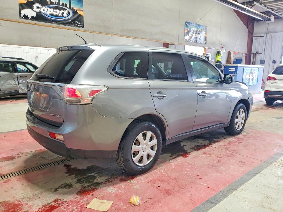 Продажа на аукционе авто 2014 Mitsubishi Outlander, vin: JA4AD2A3XEZ003482, номер лота: 57995296