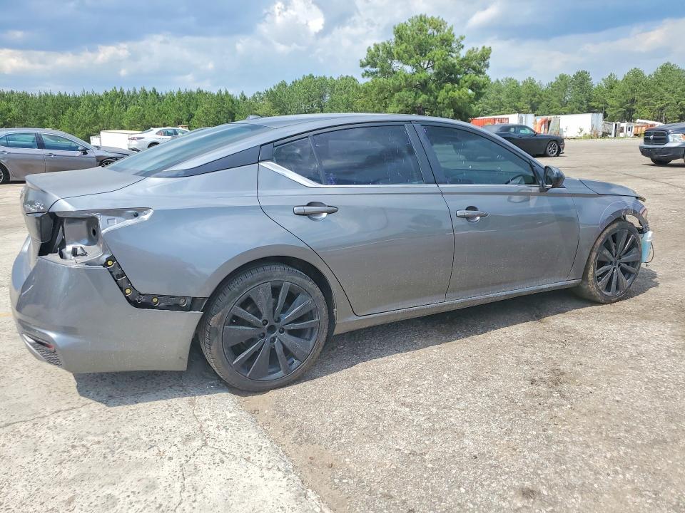 57182926 :رقم المزاد ، 1N4BL4CVXNN387056 vin ، 2022 Nissan Altima مزاد بيع