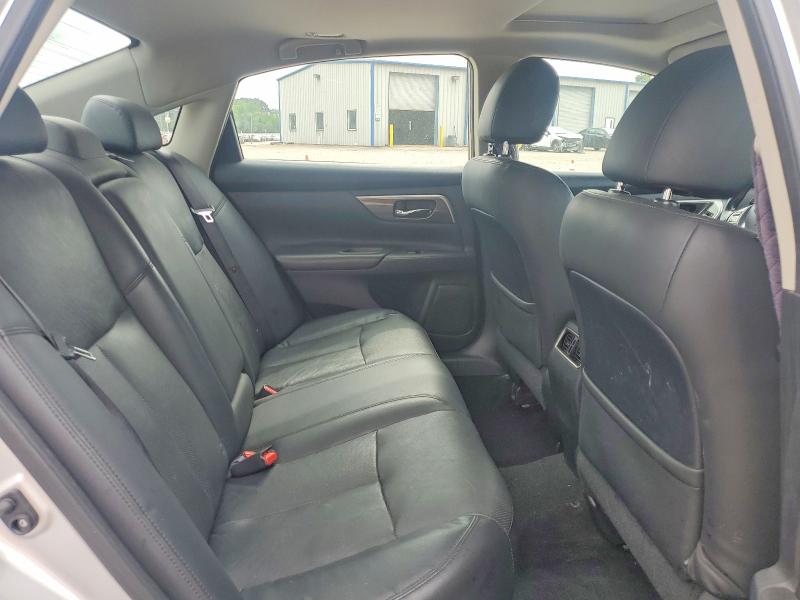 56842756 :رقم المزاد ، 1N4AL3AP1FC132982 vin ، 2015 Nissan Altima مزاد بيع