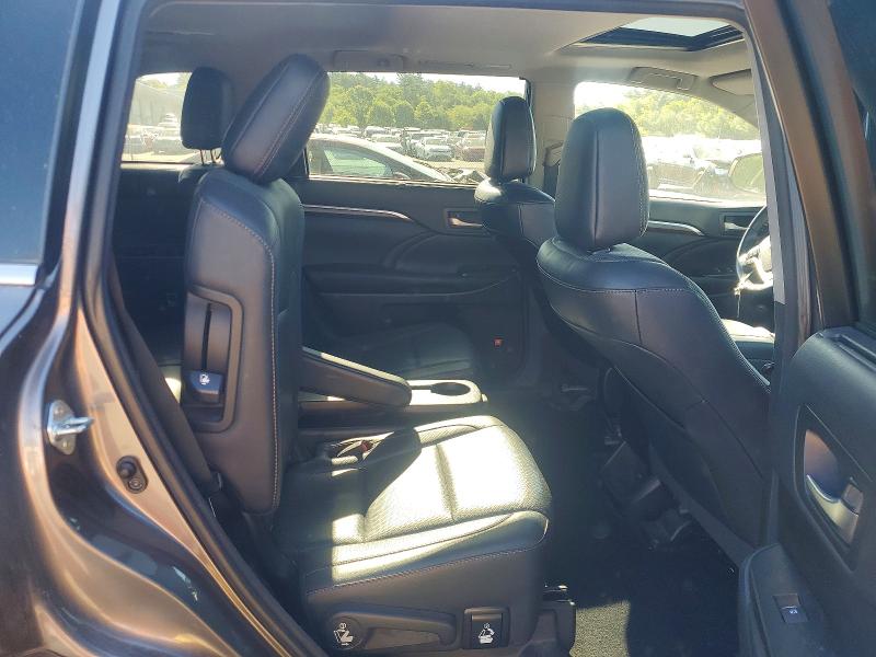 Aukcja sprzedaży 2016 Toyota Highlander, vin: 5TDDKRFH9GS312273, numer aukcji: 55461196