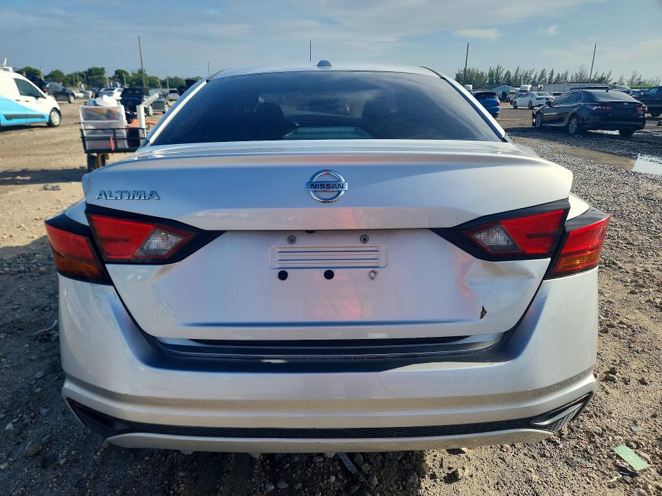 58558386 :رقم المزاد ، 1N4BL4BVXLC235482 vin ، 2020 Nissan Altima مزاد بيع
