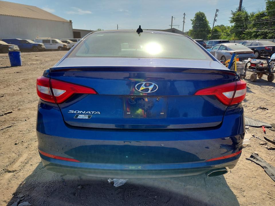 2015 Hyundai Sonata მანქანა იყიდება აუქციონზე, vin: 5NPE24AF8FH182715, აუქციონის ნომერი: 55614396