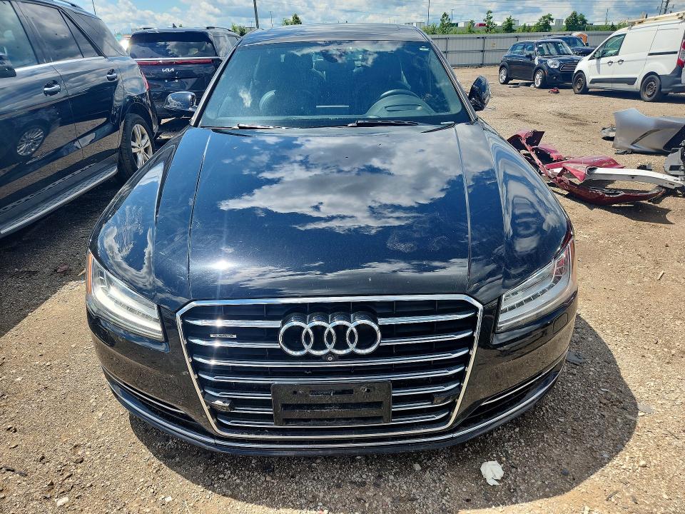 58770356 :رقم المزاد ، WAU3GAFD1FN020176 vin ، 2015 Audi A8 مزاد بيع