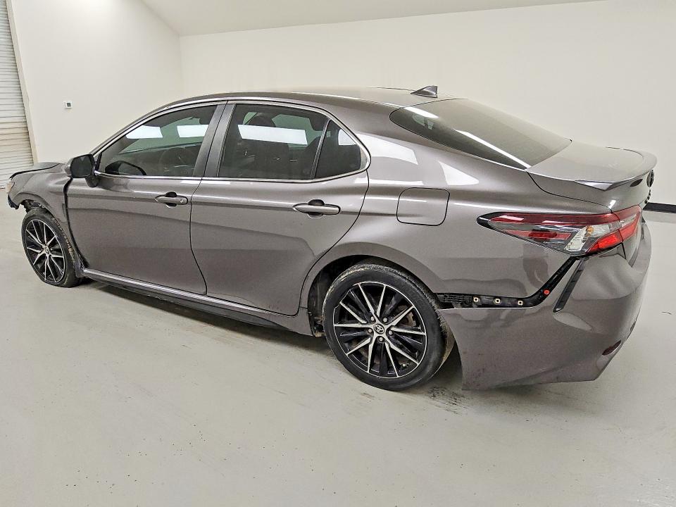 2021 Toyota Camry მანქანა იყიდება აუქციონზე, vin: 4T1G11AK4MU485660, აუქციონის ნომერი: 56568496
