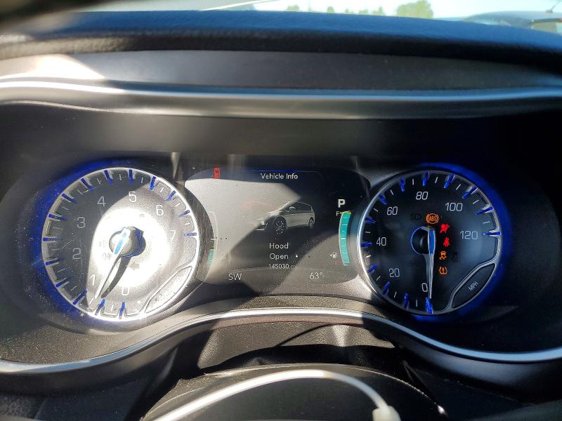 55698716 :رقم المزاد ، 2C4RC1GG2JR232856 vin ، 2018 Chrysler Pacifica مزاد بيع