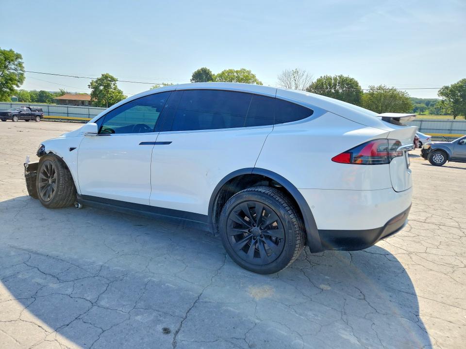 Продажа на аукционе авто 2017 Tesla Model X, vin: 5YJXCDE22HF045994, номер лота: 57679416
