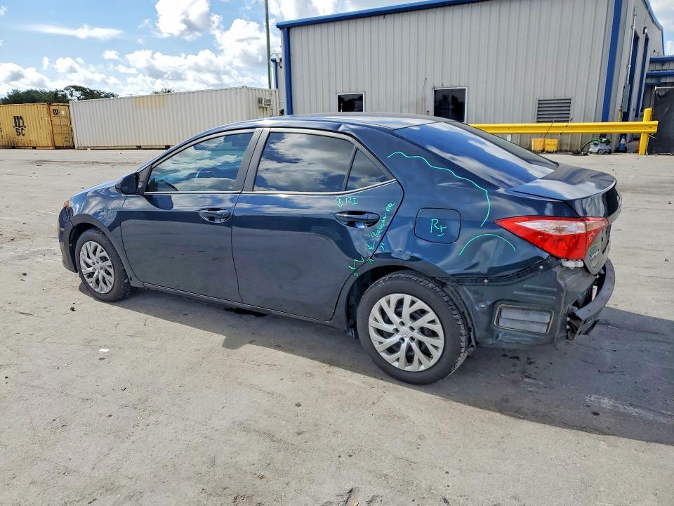 Продаж на аукціоні авто 2017 Toyota Corolla, vin: 5YFBURHE2HP677540, номер лоту: 56481916