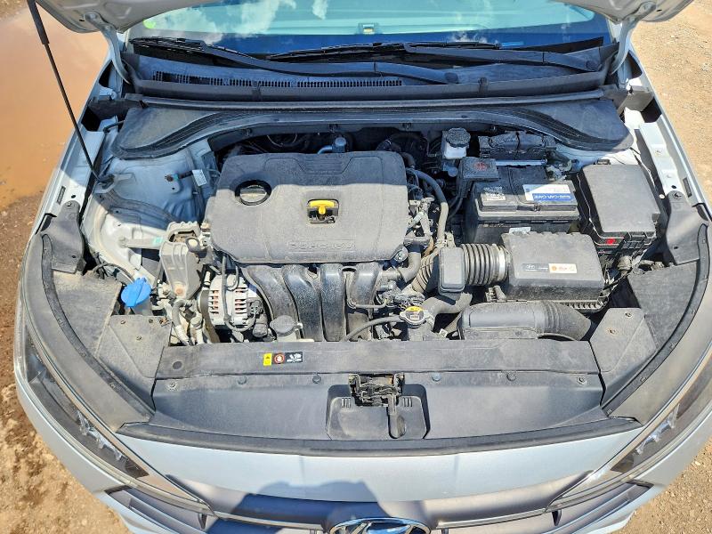 57637306 :رقم المزاد ، 5NPD74LF8KH493579 vin ، 2019 Hyundai Elantra مزاد بيع