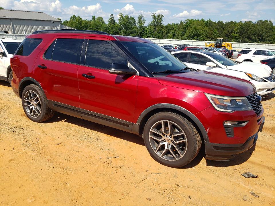55871876 :رقم المزاد ، 1FM5K8GT2KGA08377 vin ، 2019 Ford Explorer مزاد بيع