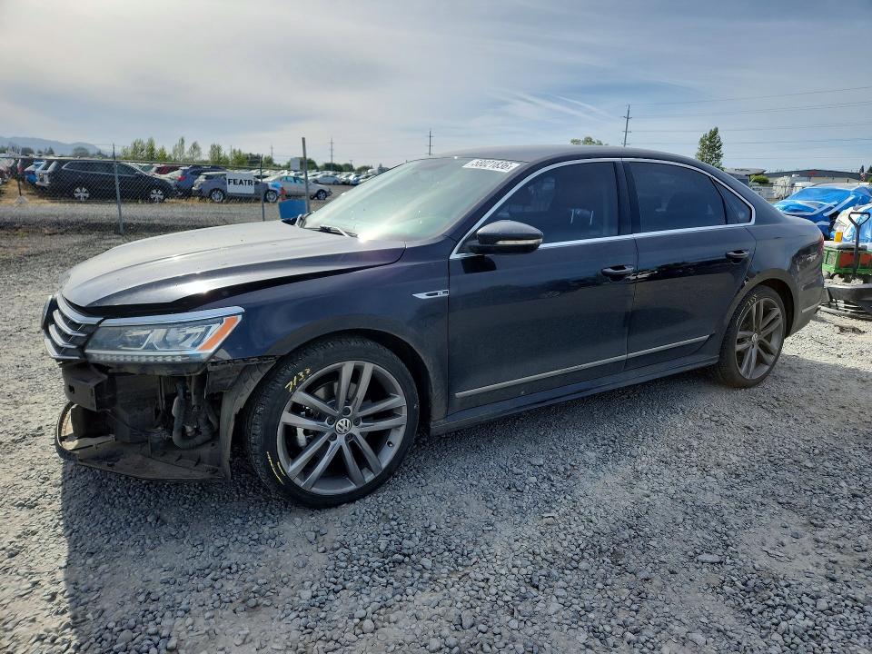 58021836 :رقم المزاد ، 1VWDT7A31HC036667 vin ، 2017 Volkswagen Passat مزاد بيع
