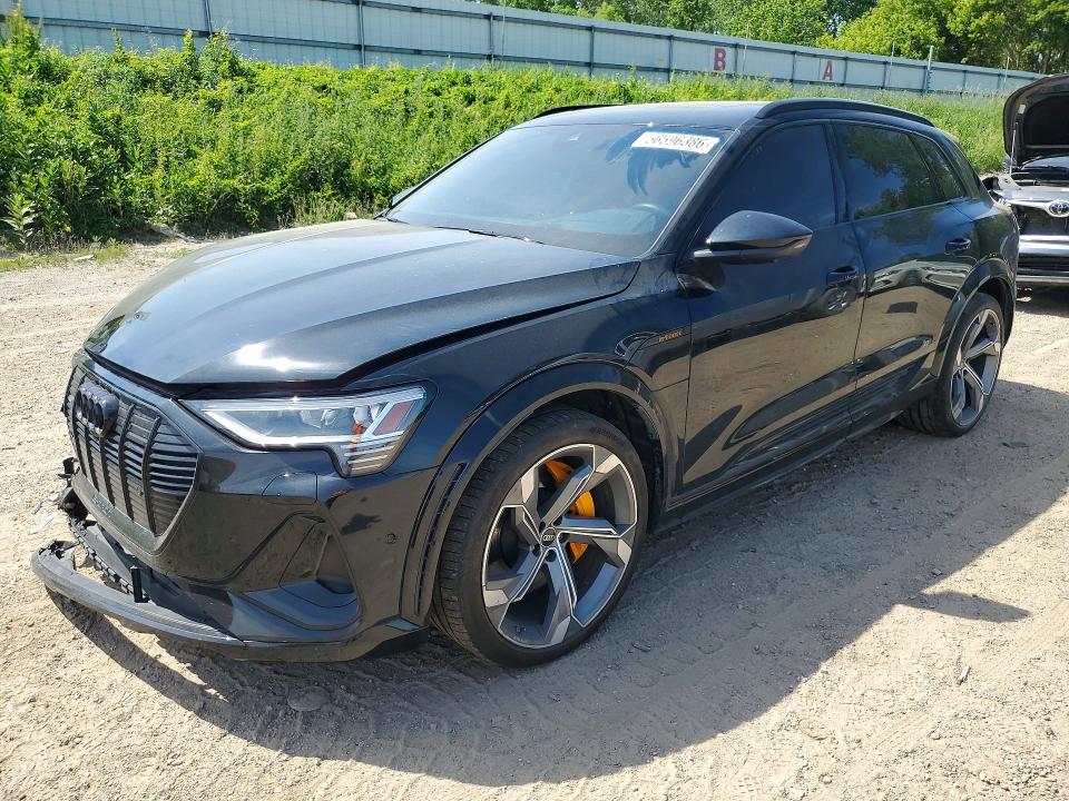2022 Audi E-tron S მანქანა იყიდება აუქციონზე, vin: WA1VCBGE3NB039763, აუქციონის ნომერი: 56596386