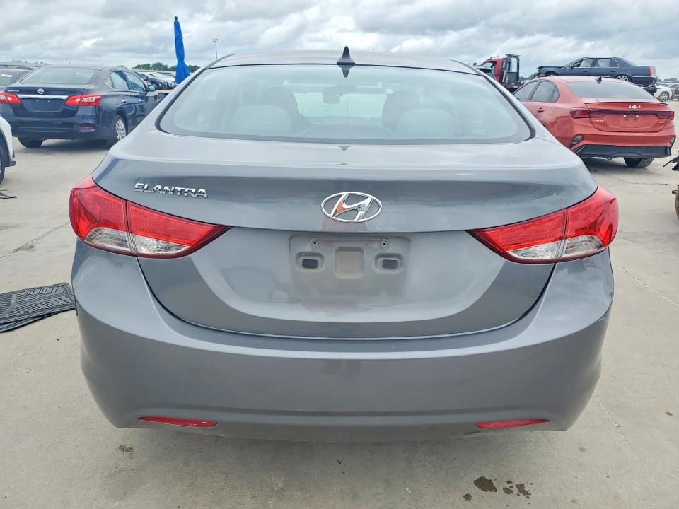 2013 Hyundai Elantra მანქანა იყიდება აუქციონზე, vin: 5NPDH4AE2DH205534, აუქციონის ნომერი: 56680326