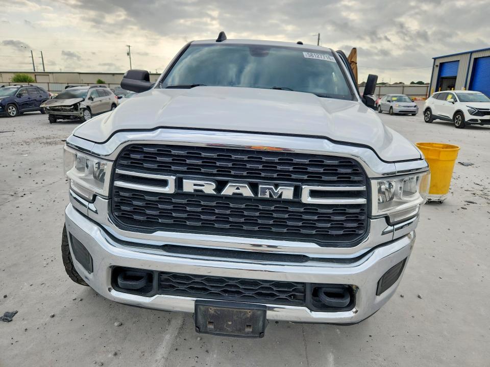 Продажа на аукционе авто 2022 Ram 2500, vin: 3C6UR5DL9NG103937, номер лота: 58127716