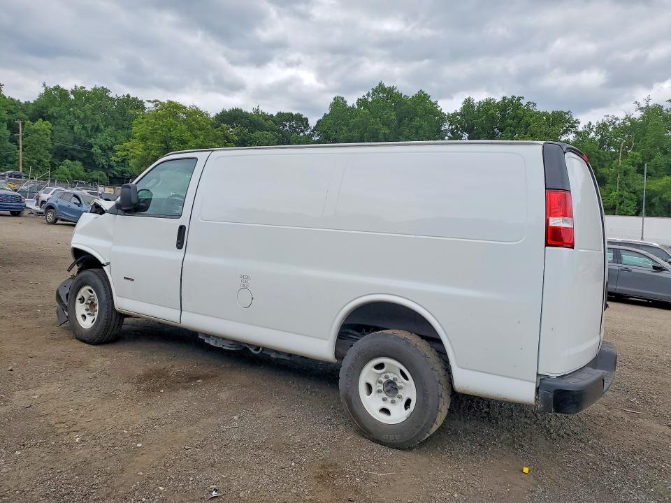 2022 Chevrolet Express 2500 მანქანა იყიდება აუქციონზე, vin: 1GCWGAF1XN1242372, აუქციონის ნომერი: 54882726